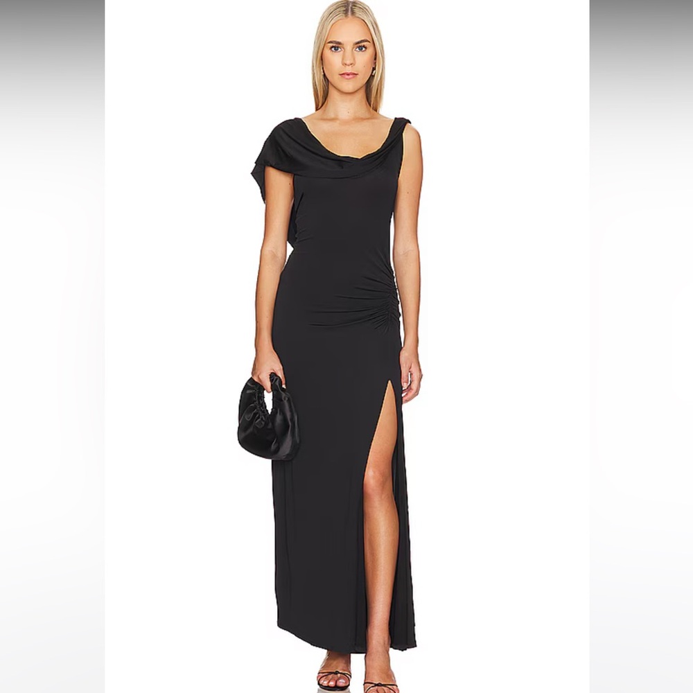 Brand new with tags beautiful free people x revolve Roxanne dress size M